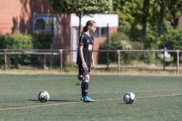 Bild 6 - wBJ SV Henstedt Ulzburg - TuS Rotenhof : Ergebnis: 12:0